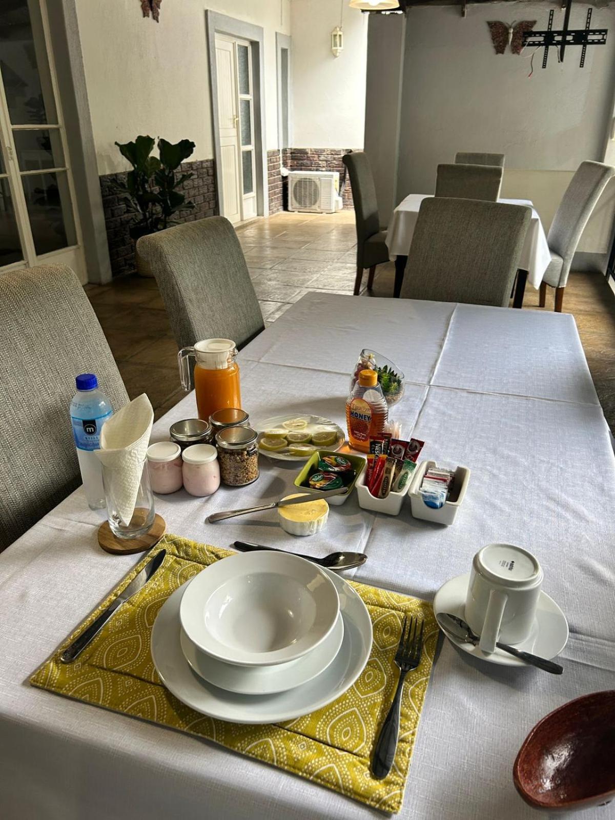 נלספרויט Calla Lily Guesthouse מראה חיצוני תמונה