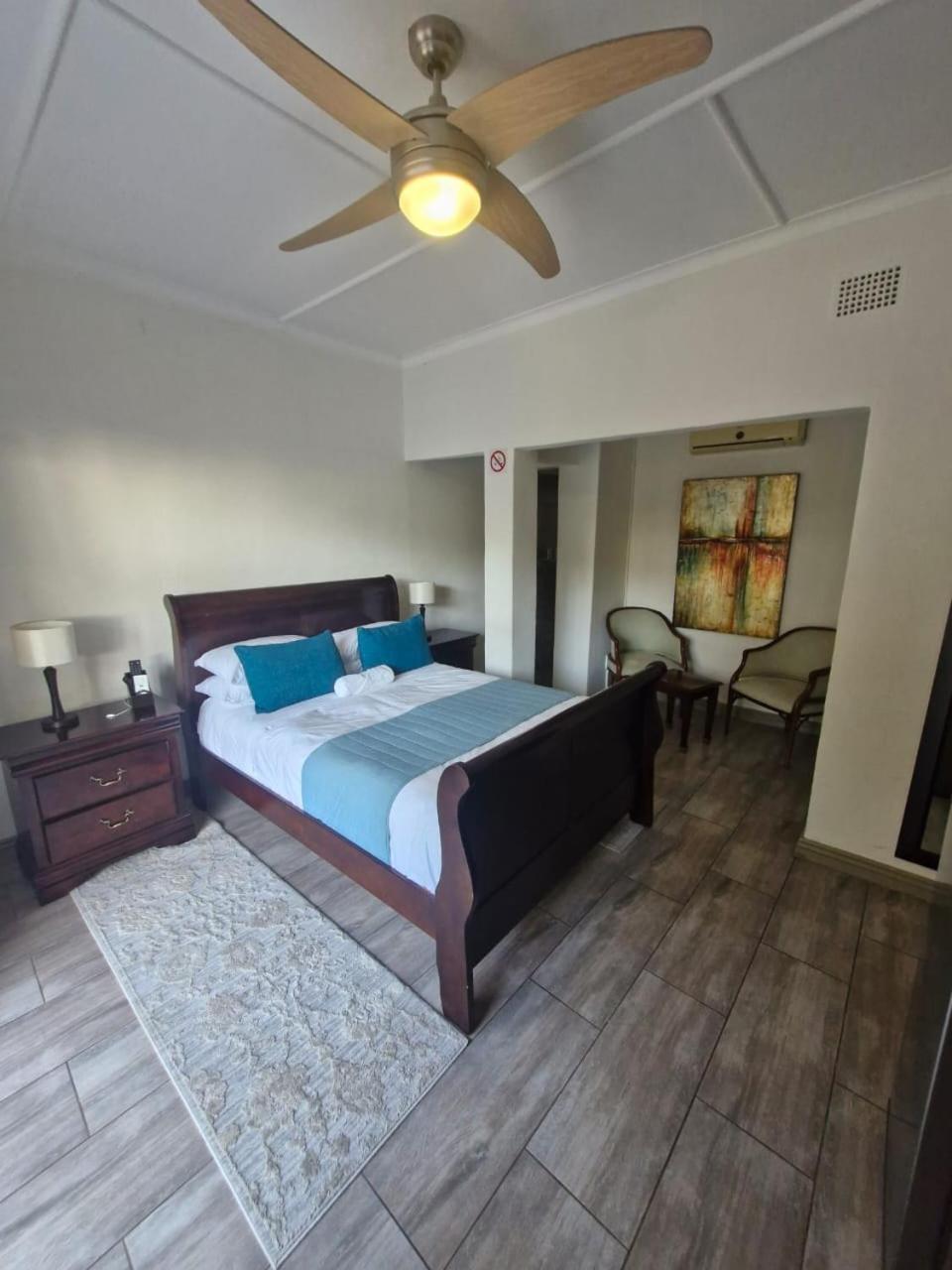 נלספרויט Calla Lily Guesthouse מראה חיצוני תמונה