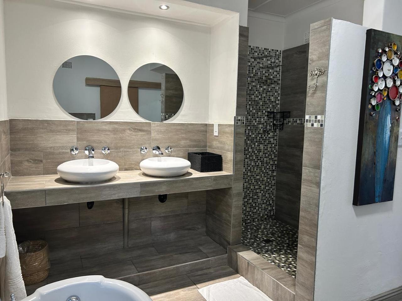 נלספרויט Calla Lily Guesthouse מראה חיצוני תמונה