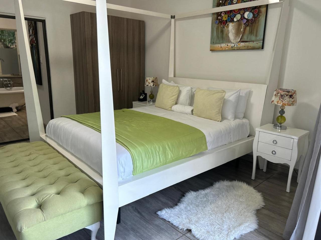 נלספרויט Calla Lily Guesthouse מראה חיצוני תמונה